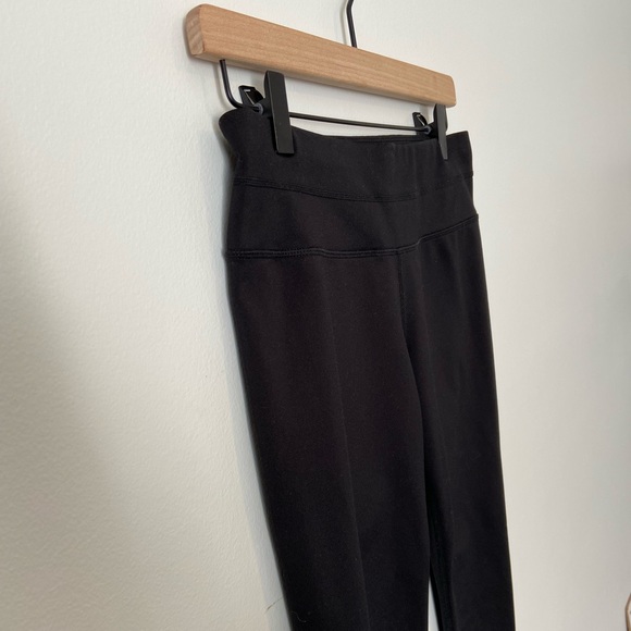 Athleta Sonar Capri Black Leggings / Running Tights / Size Small - Picture 8 of 8